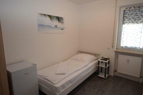 Hostal Monteurzimmer Messe Airport