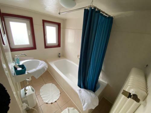 Hostal G�stehaus Fuchsr�hre