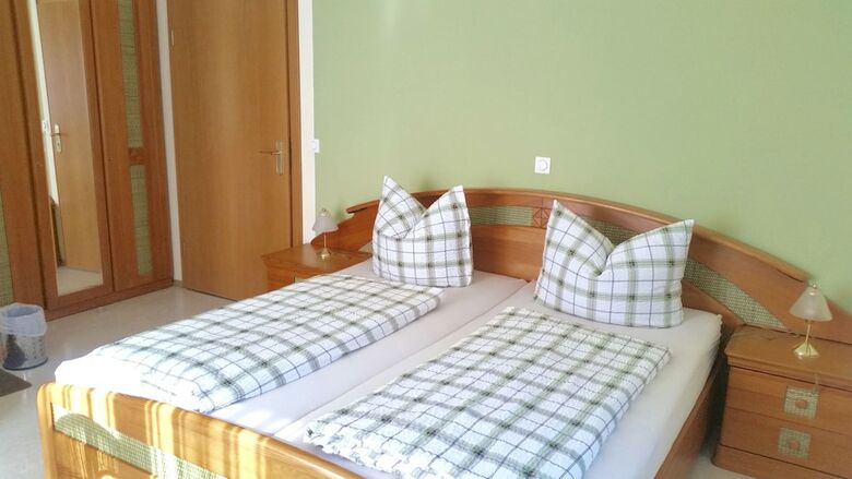 Hostal Hotel-pension Haus Hubertus