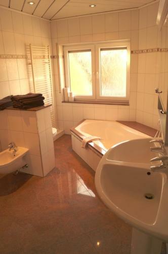 Apartamento Ferienwohnung K�nig Gunter
