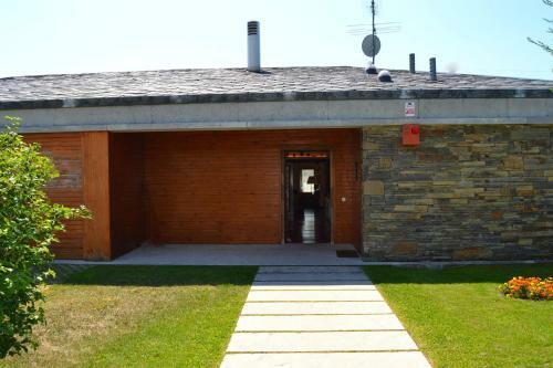 Apartamento Guils IV (saneja)