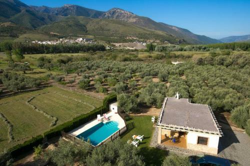 Los Tablones Villa Sleeps 4 Pool Wifi