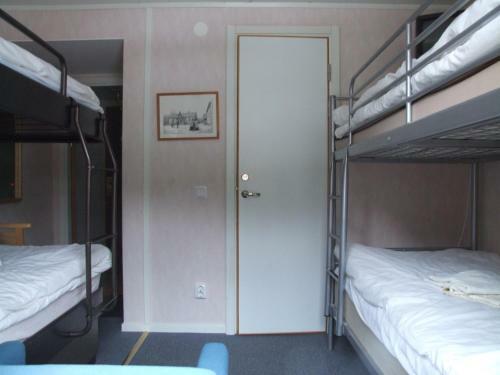 F�llingen Hotell & Cottages