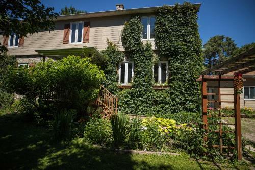 Bed & Breakfast La Perrot Damoise
