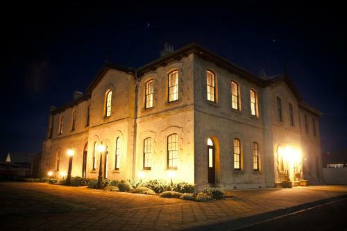 Bed & Breakfast The Customs House B & B