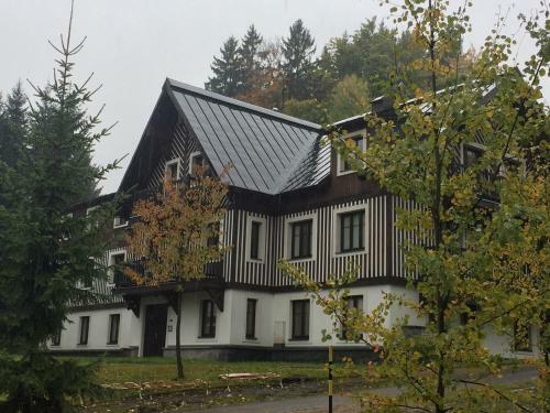 Apartm�n Hrade?anka ?pindler?v Ml�n