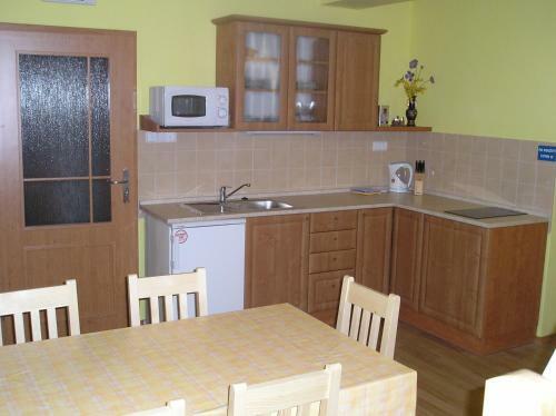 Apartamento Penzion U Dvou Slunci