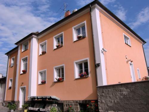 Hostal Penzion Bowling Sedlcany