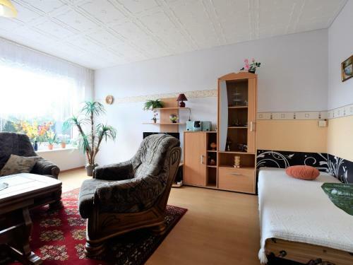 Cozy Apartment In Rostock With Terrace