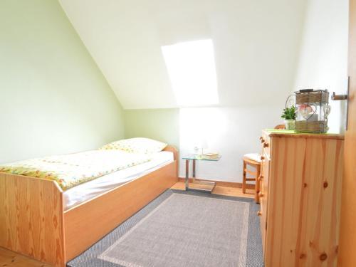 Cozy Holiday Home In Tettscheid With Private Garden