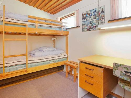Holiday Home Violvej