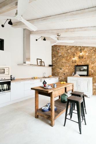 Home Deco Marenya House Costa Brava