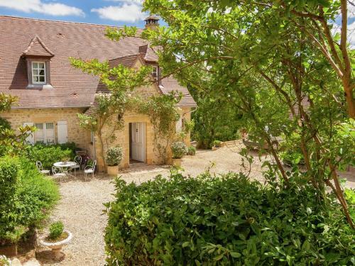 Heritage House With Pool In Badefold-d'ans