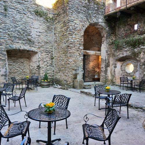 Bed & Breakfast Chambre D'h�tes Au Ch�teau De Belcastel