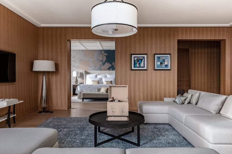 Royal Champagne Hotel & Spa
