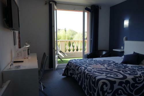 Hotel H�tel C�t� Jardin