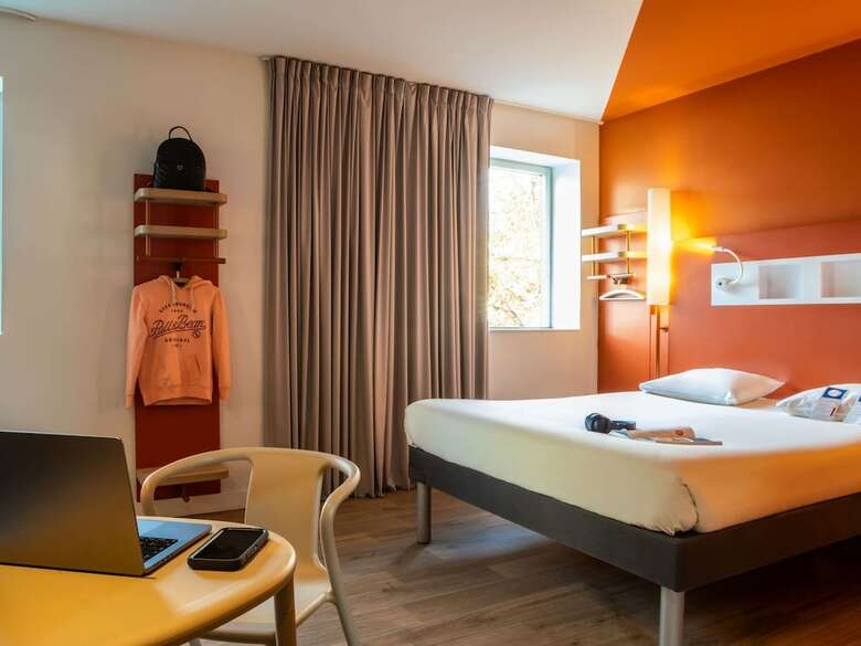 Hotel Ibis Budget Paris Clichy Mairie