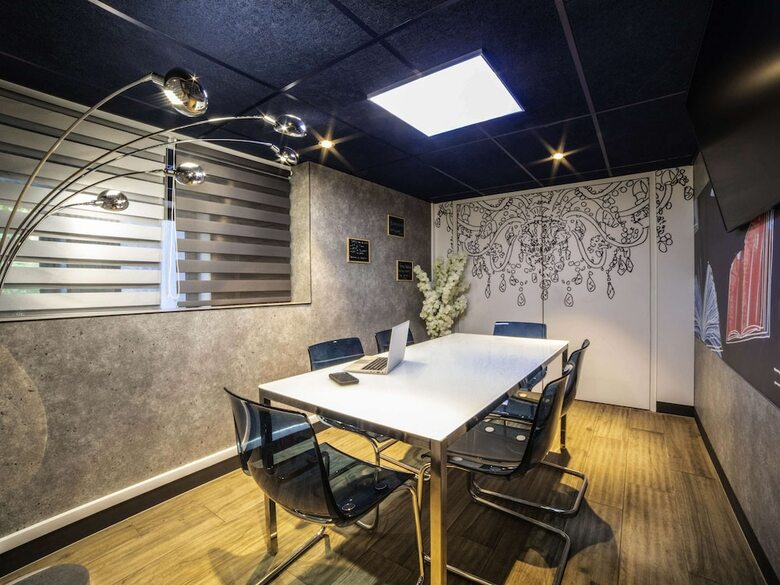 Hotel Ibis Budget Paris Clichy Mairie