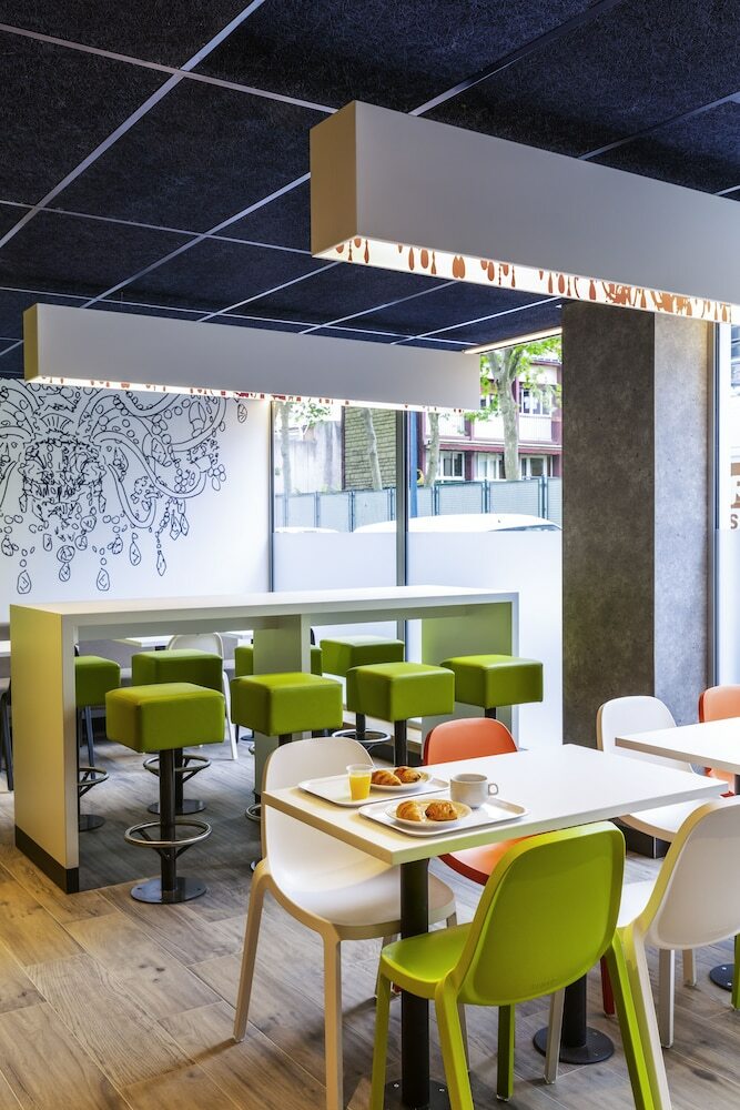 Hotel Ibis Budget Paris Clichy Mairie