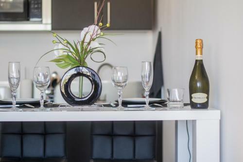 Apartamento Sweethome Dijon - Black & White