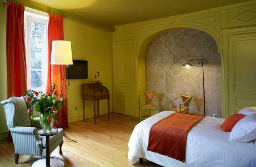 Hostal Demeure Des Monts D'or