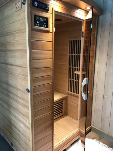 Hostal Demeure Des Monts D'or