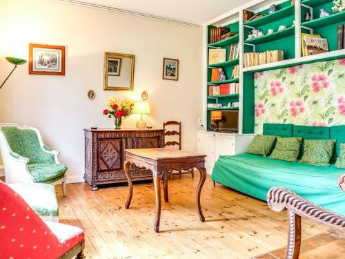 Holiday Home La Chaumi�re