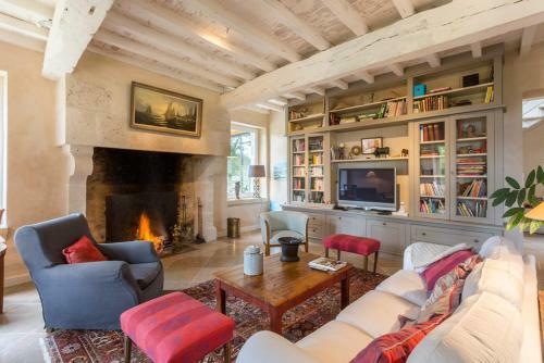 Fieux Villa Sleeps 6 Pool Wifi