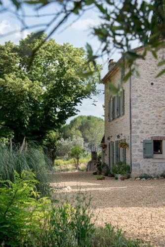 Bed & Breakfast Le Mas Des Romarins