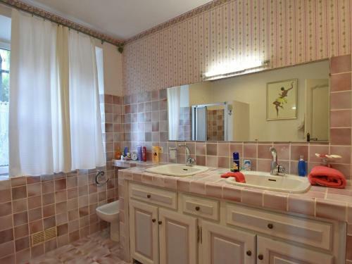 Quaint Villa In Fayence With Private Pool