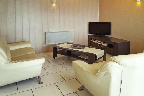 Holiday Home Haselbourg - Els05004-f