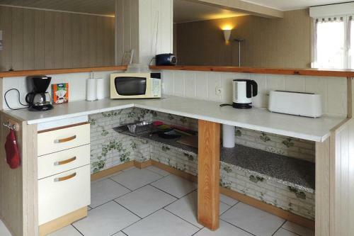 Holiday Home Haselbourg - Els05004-f