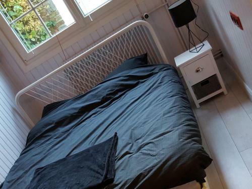 Spacious Holiday Home With Jacuzzi In Gueschart