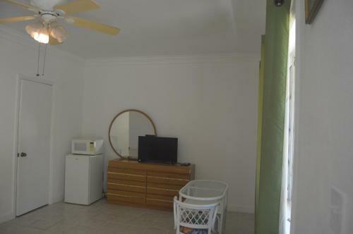 Motel Surfers Beach Manor