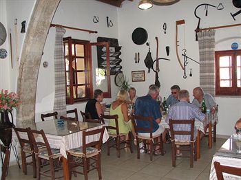 Lasa Heights Hotel