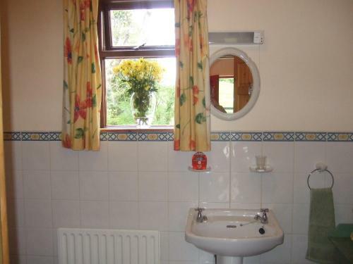 James Tymon Self-catering Cottage