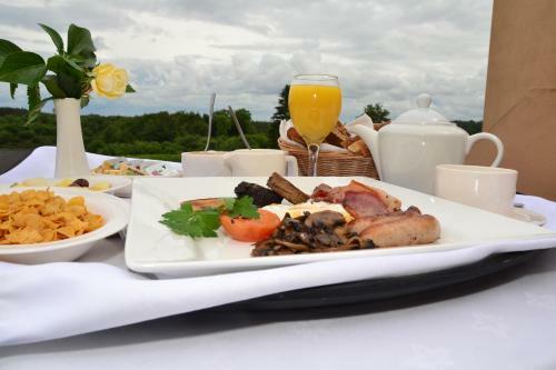 Fairhill House Hotel