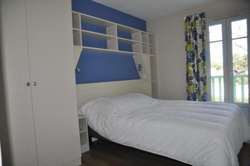 Maison Jumel�e Dans Residence Avec Piscine - 320