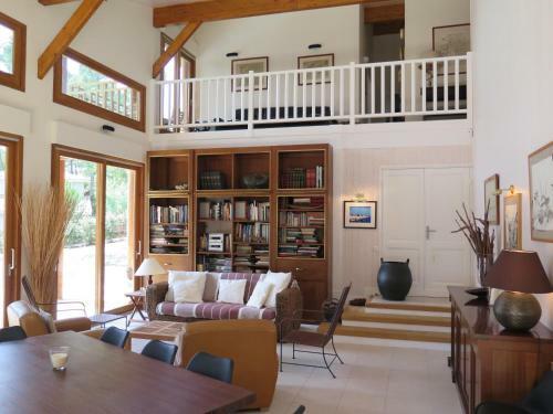 Estivel - Villa La Lisi�re Des Pins