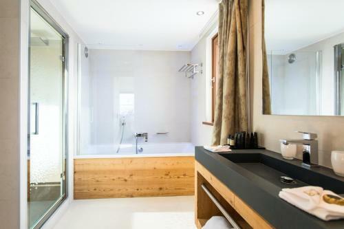 Hotel H�tel Daria-i Nor