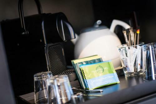 Hotel H�tel Daria-i Nor
