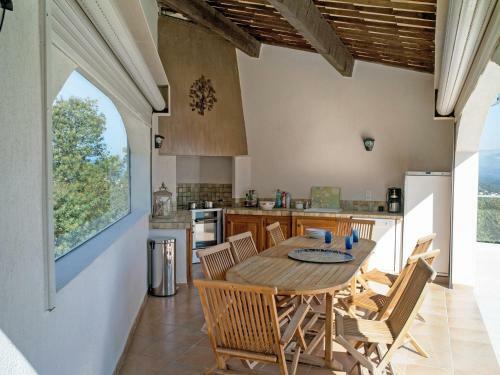 Luxurious Villa In Frejus With Private Swimming Pool