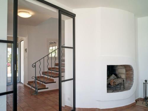 Luxurious Villa In Frejus With Private Swimming Pool