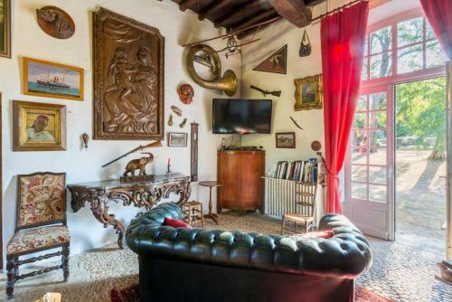 Liorac-sur-louyre Villa Sleeps 11 Pool Wifi