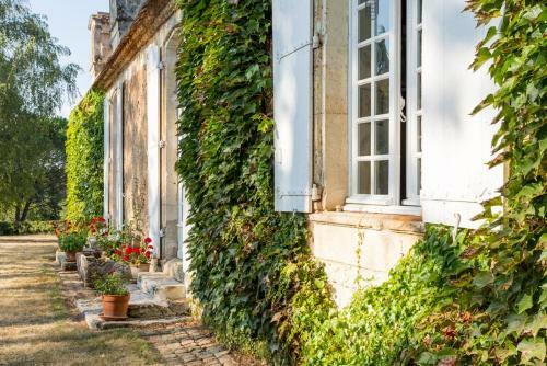 Liorac-sur-louyre Villa Sleeps 11 Pool Wifi