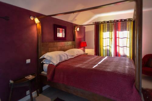 Les Deux Abbesses En Vert | La Grande Maison B&B