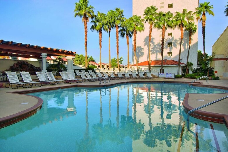Gold Coast Hotel & Casino