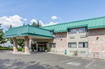 Hotel Quality Inn & Suites