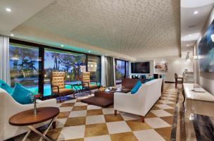 Hotel Nirvana Lagoon Villas Suites & Spa
