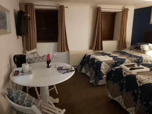 Blueberry Two Bedroom Suite